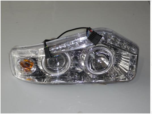 Left front combination light