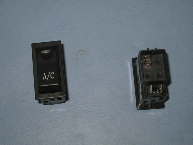 Выключатель кондиционера воздуха A/C