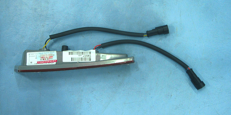 Lumière de combinaison arrière droite (affichage, direction)-1