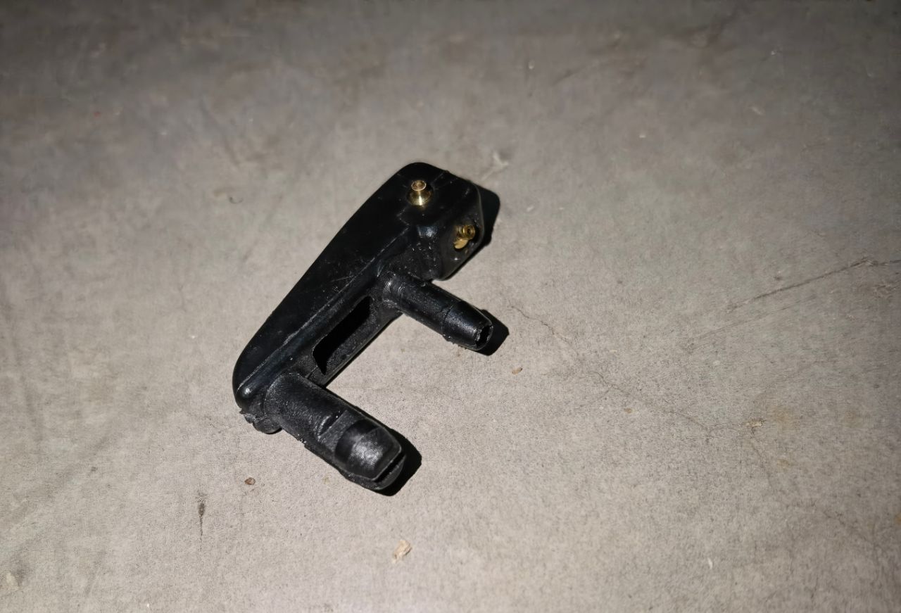 Scrubber nozzle (left)