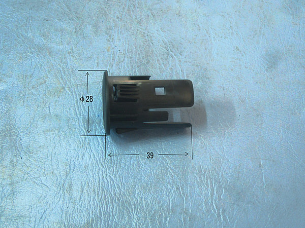 Reversing radar sensor bushing