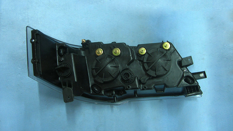 Lumière combinée (avant gauche)-1