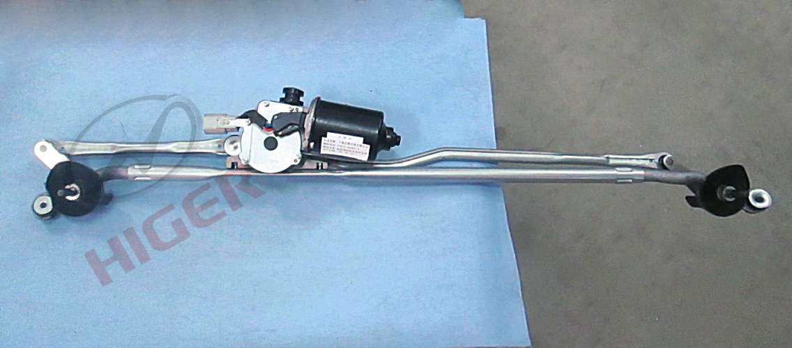 Wiper assembly (left rudder front wiper)