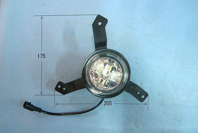 Feux de brouillard avant (à droite)