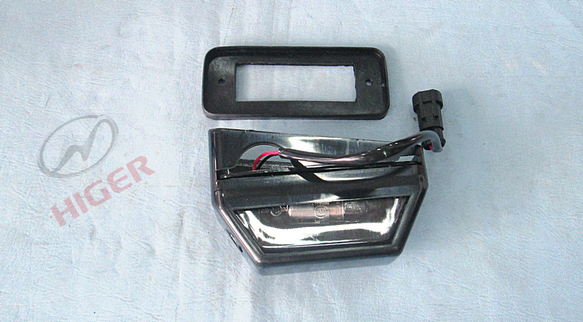 огонь заднего номерного знака (слева)-1