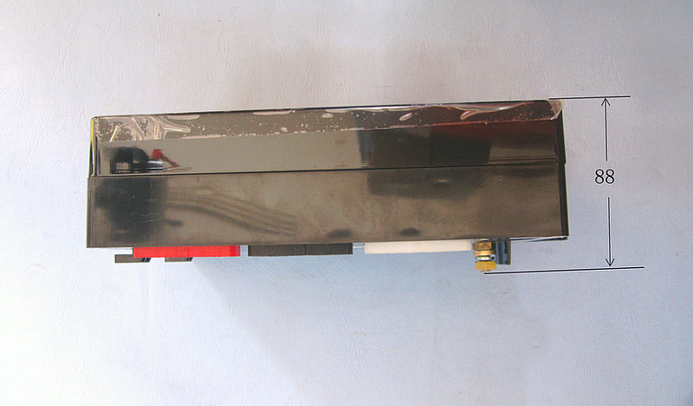 Fuse box (cabine avant)-1