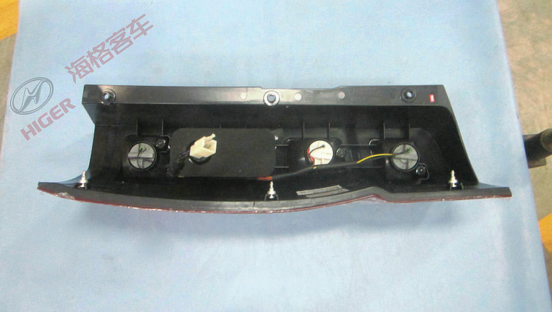 Feu Combinaison arrière gauche-1