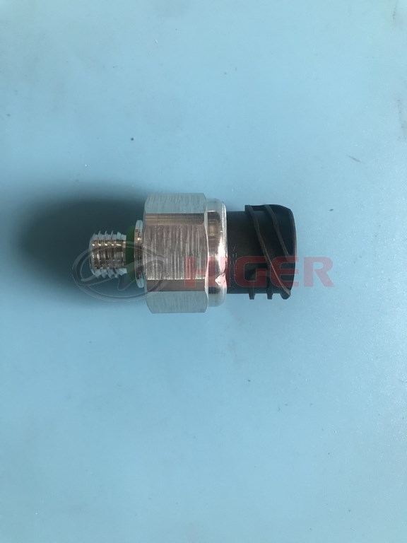 Sensor (VDO electronic air pressure sensor)