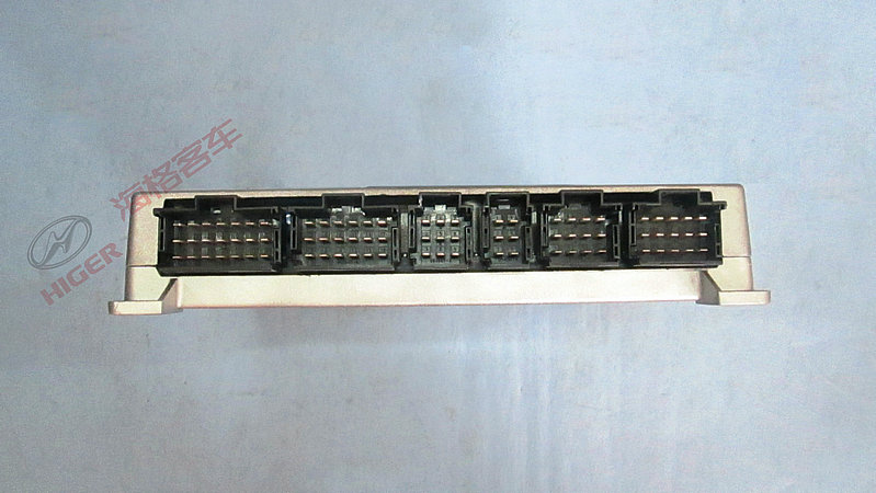 Модуль автобуса CAN (модуль автобуса спереди CAN)-1