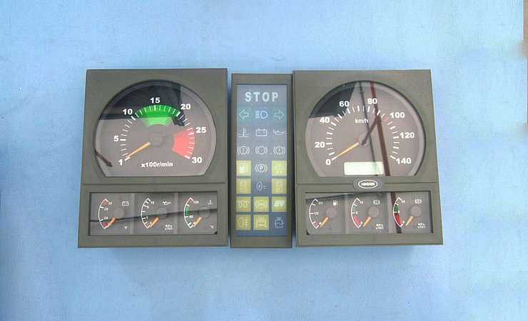 Instrument cluster