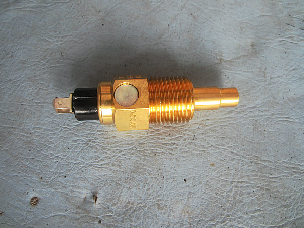 Sensor (Engine Water Temperature)