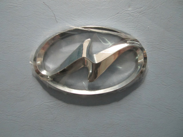 Signage (marque graphique Hagge, petite trompette avec colle)