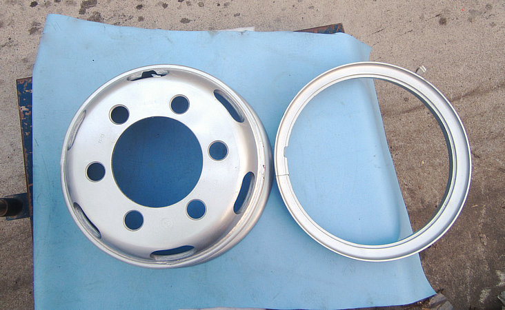 Wheels (5.50F-16 steel rims)