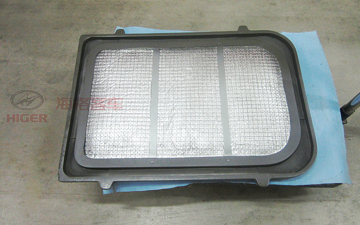 Access cover (engine compartment)