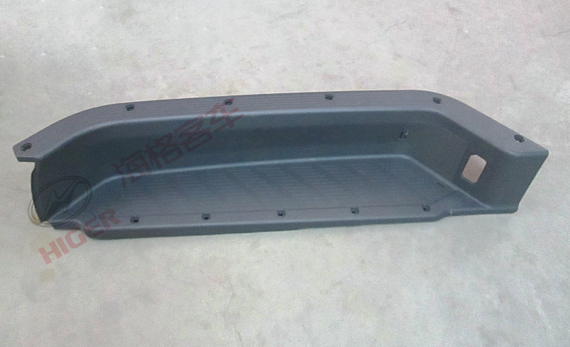 Подножка средней двери