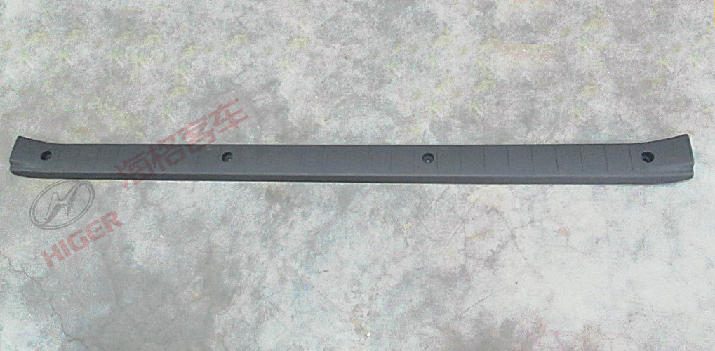 Rear floor stencil assembly