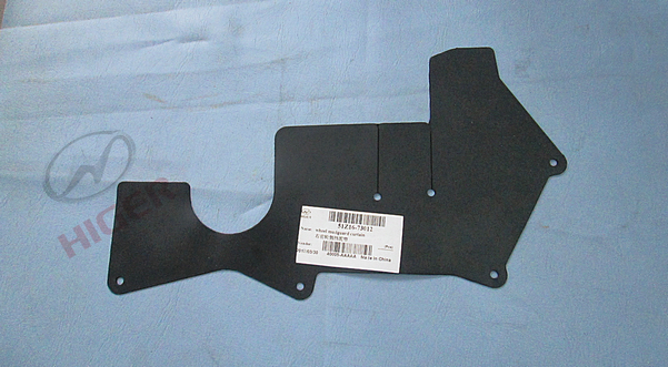 Rideau de boue côté roue avant droite