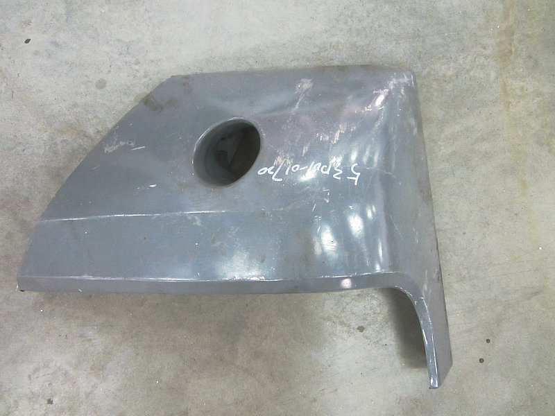 Front bumper (right section)