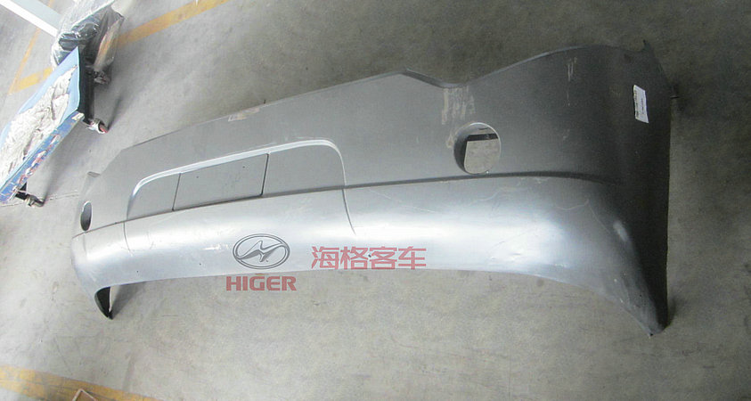 Передний бампер-1