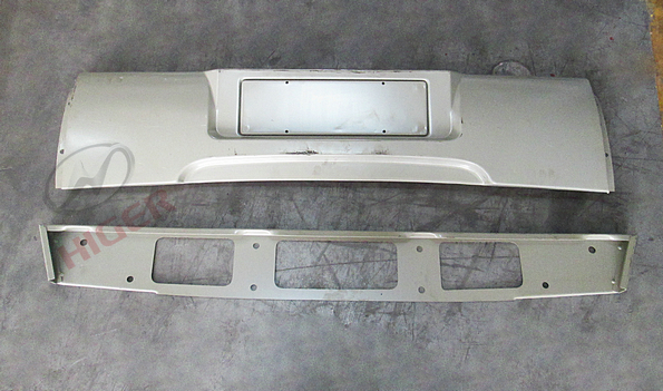 Front bumper (middle section)