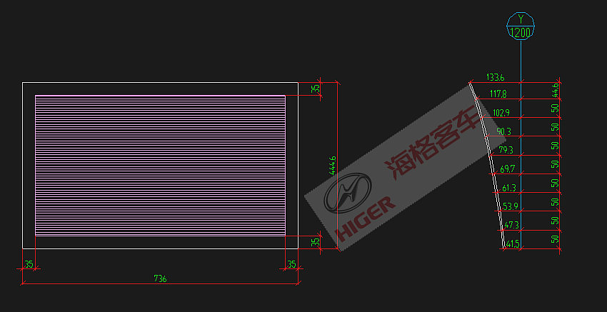 Fenêtre latérale (sur la porte centrale)