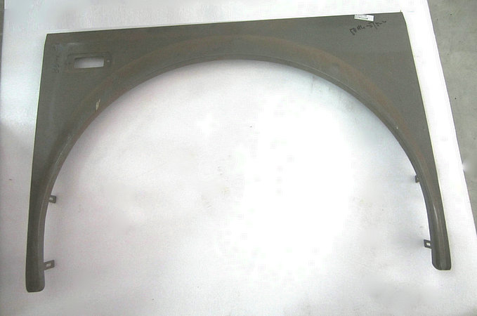 Wing plate (right rear)
