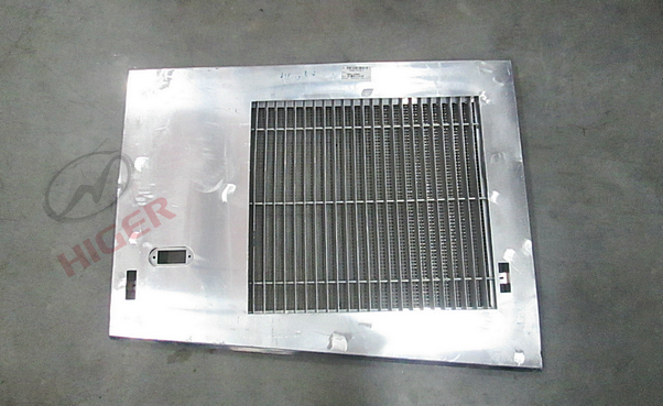 Side tail hatch door (right/wire mesh)