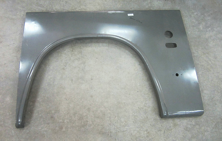 Wheel wing plate (iron front right)