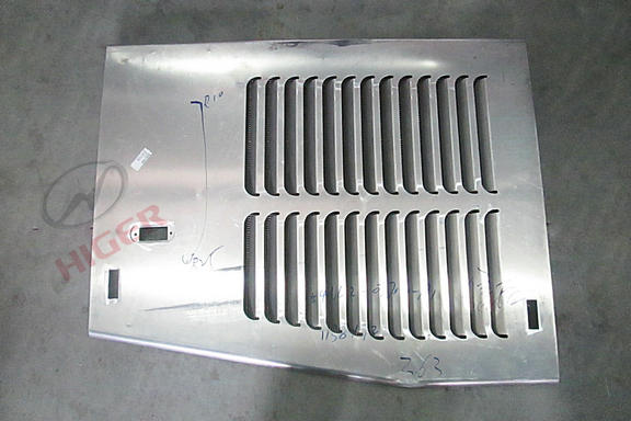 Side tail hatch door (right)