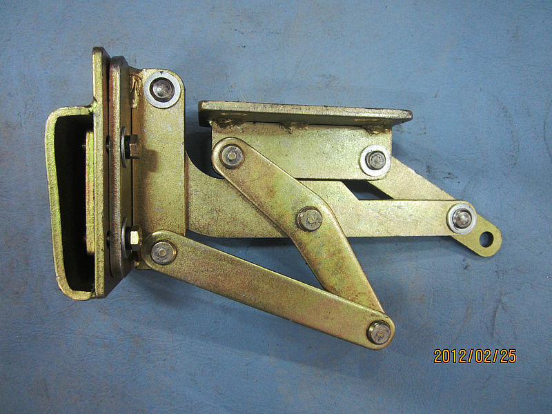 Hinge (six-link/right-gradually not used)-1