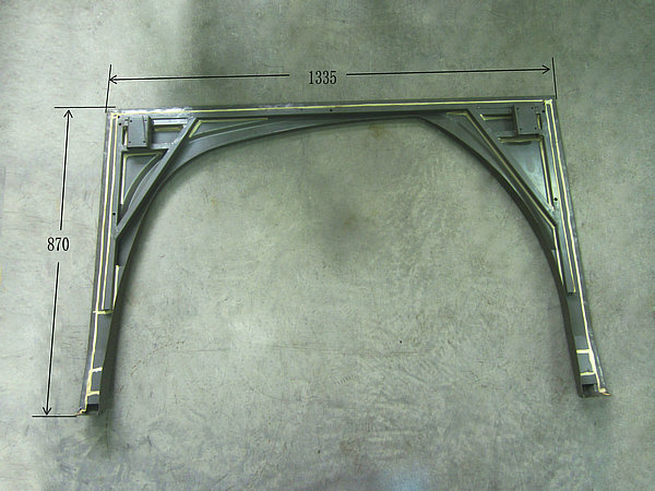 Plaque d'aile (avant droit)-1