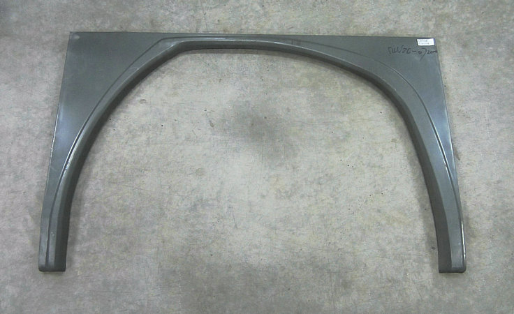 Plaque d'aile (avant droit)