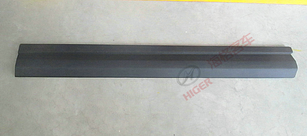 Bandes anti-rayures au centre à droite