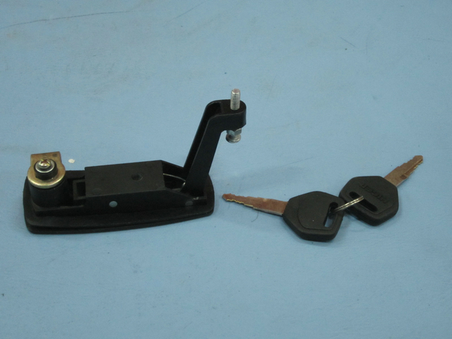 Serrure de porte de l'entrepôt latéral (à gauche)-2