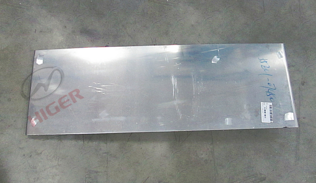 Rear wheel front hatch door