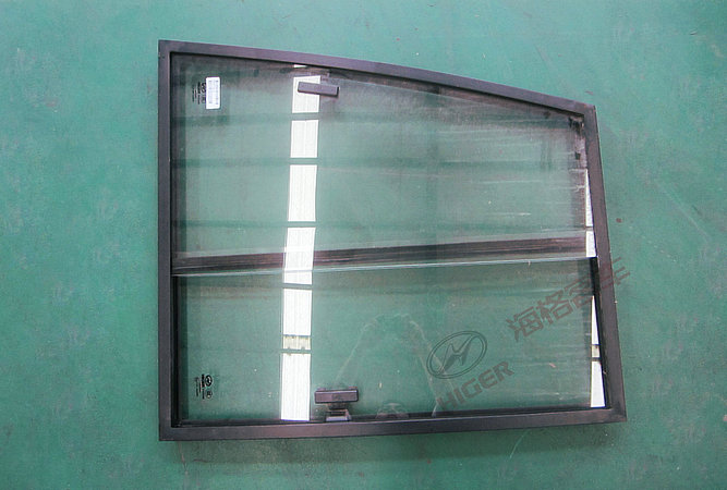 Окно водителя (алюминиевая рама толкается и тянется)