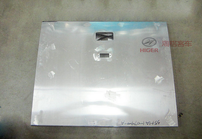 Luggage door (second)