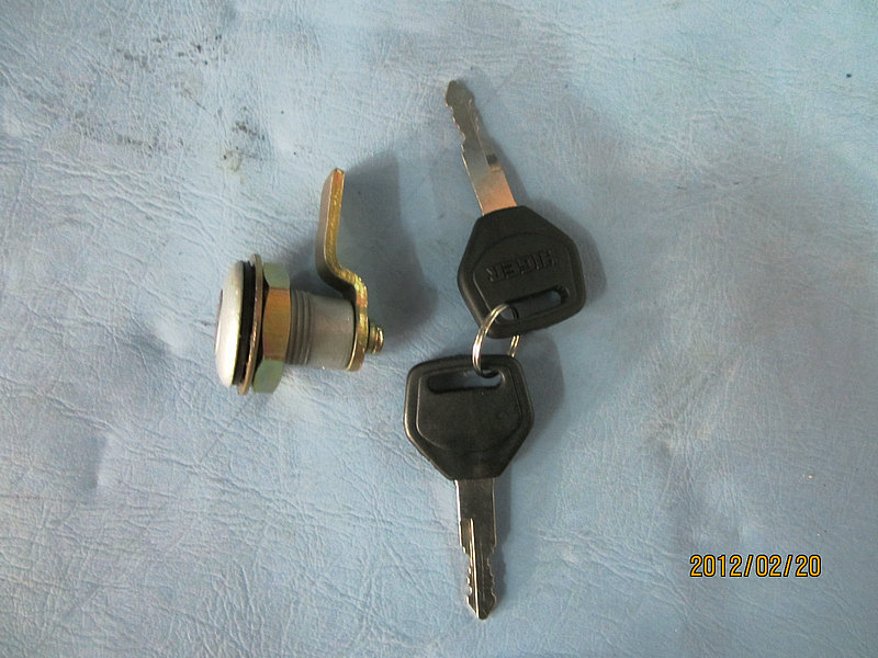 Serrure de porte (citerne à carburant)