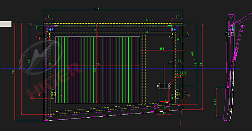 Porte d ' écoutille latérale de la queue (à gauche)