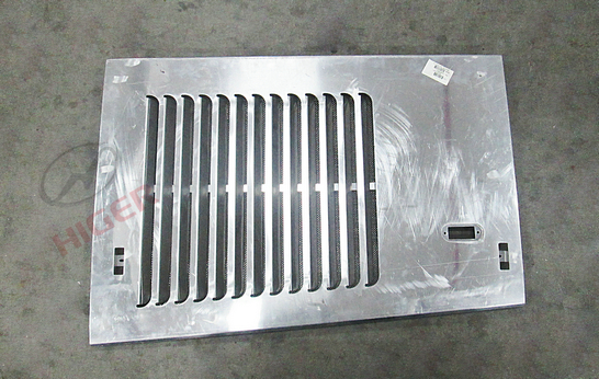 Side tail hatch door (left/wire mesh)