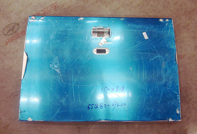 Luggage door (second)