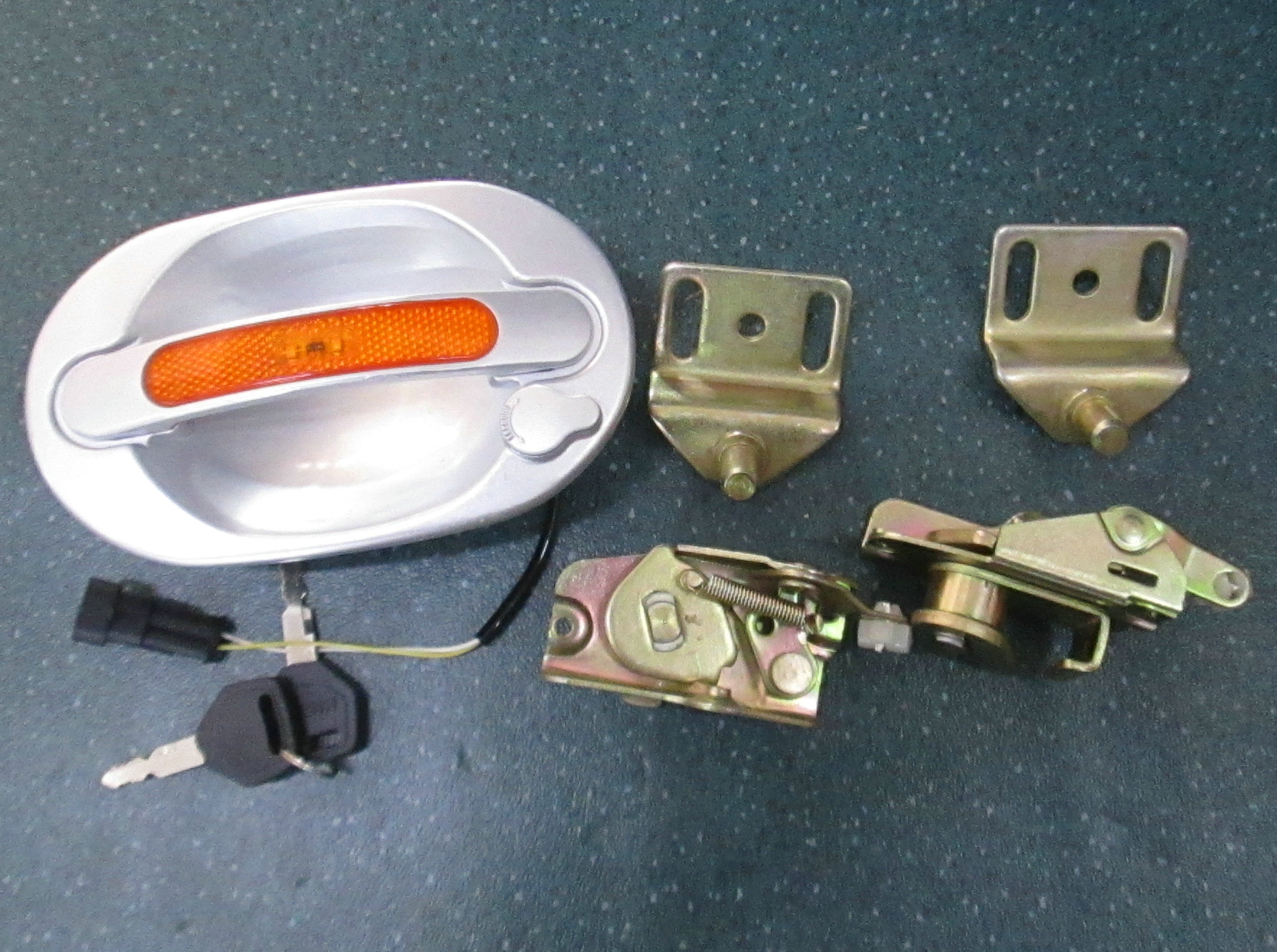 Luggage door lock (silver gray metal lock/with light)