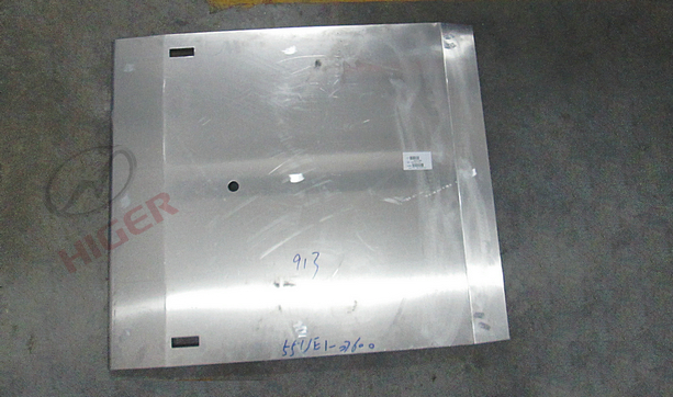 Дверь заднего колеса в заднем отсеке