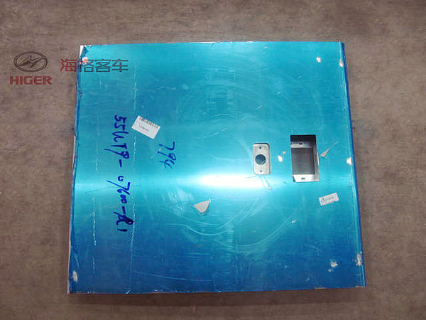 Porte d'écoutille arrière de la roue arrière