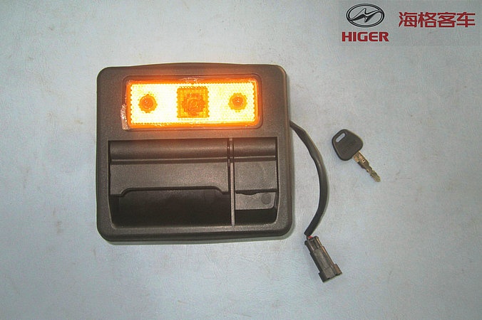 Сборка дверных замков (багажное отделение с боковым светом)