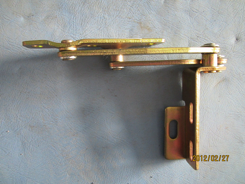 Hinge (four links + left)