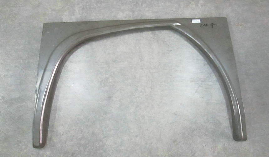 Крыло (спереди слева)