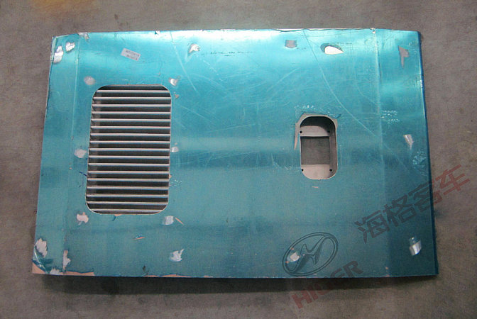 Rear wheel rear hatch (left)