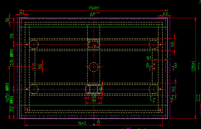 Luggage door (first pan)