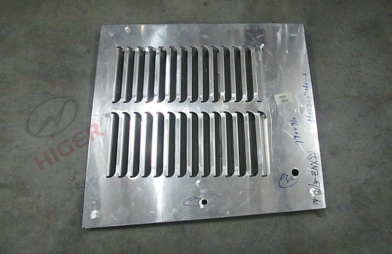 Side tail hatch door (left with filter)